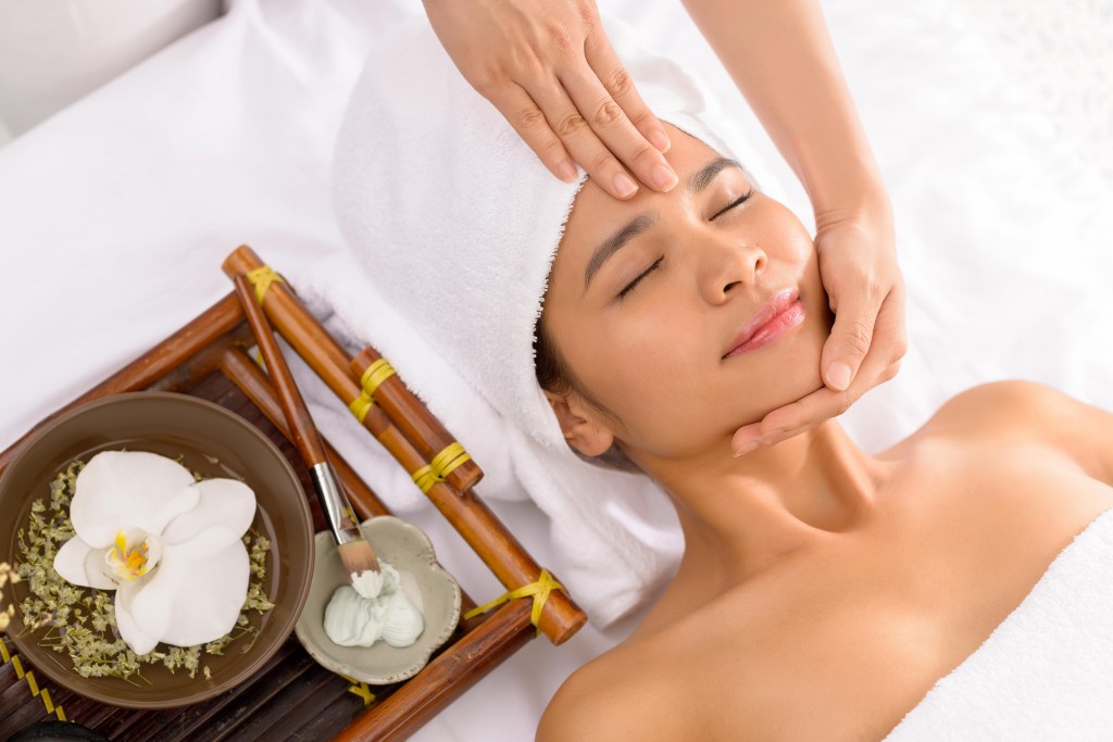 Facial